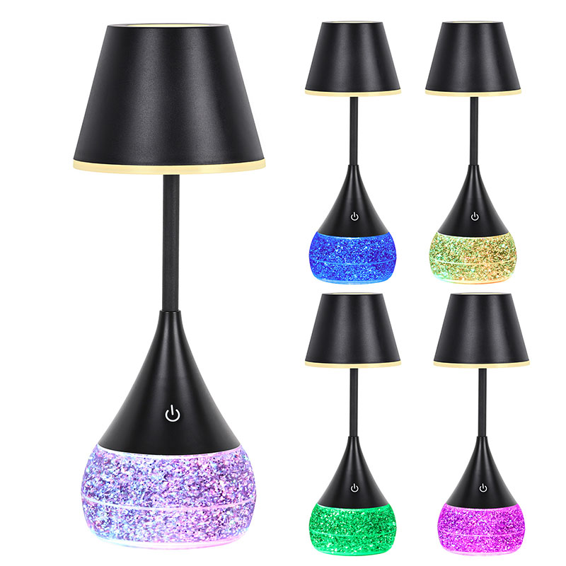 Lámpara de escritorio LED de base líquida con forma de metal